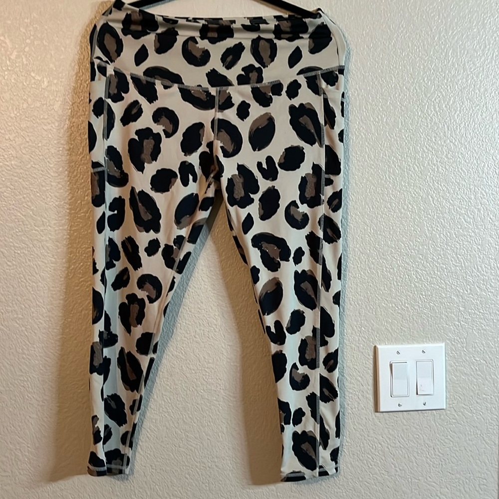 Leg End leggings